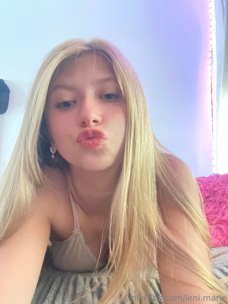 Leni Marie