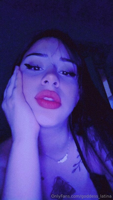 Foto desnuda filtrada de OnlyFans de Goddess Latina