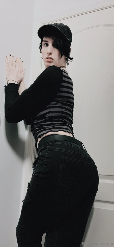 Tomboysuccubus