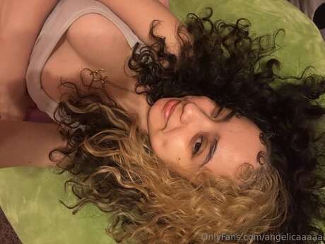 Angelicaaaaa