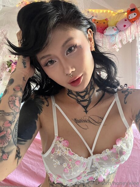 Fantomhoneyxlee