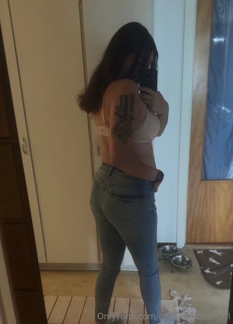 Onesmalltowngirl