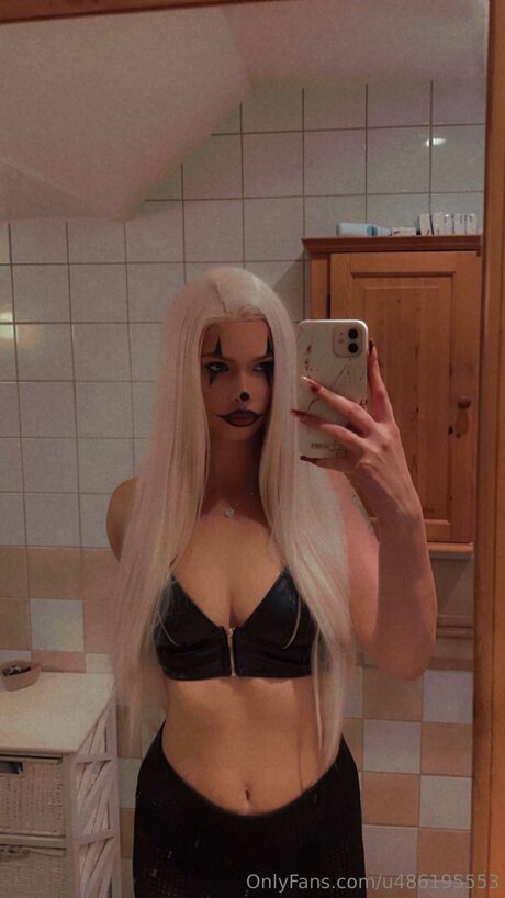 Moollyyx
