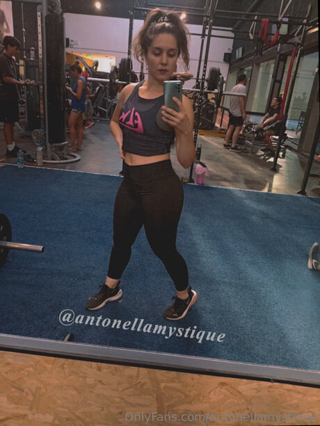 Foto desnuda filtrada de OnlyFans de Ladyaria Hot