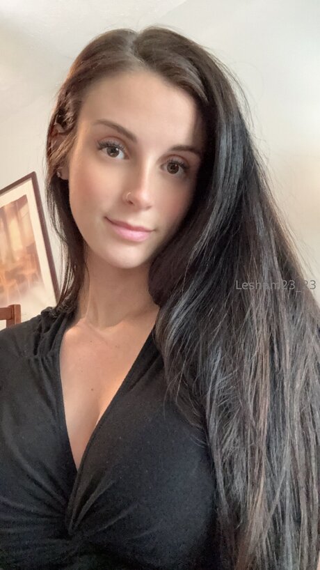 Foto desnuda filtrada de OnlyFans de Lesham23 23