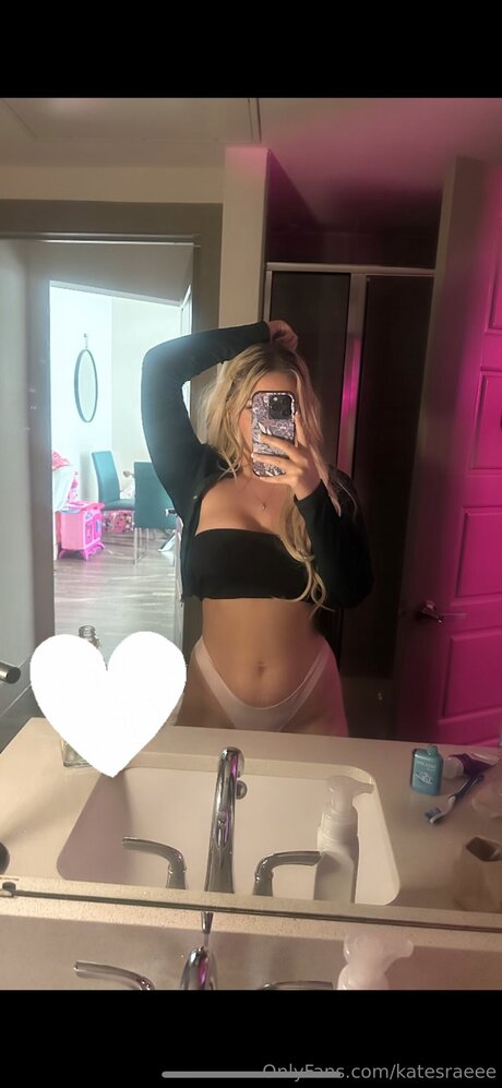 Katesraeee