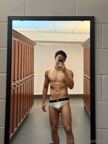 Foto desnuda filtrada de OnlyFans de Elimintz