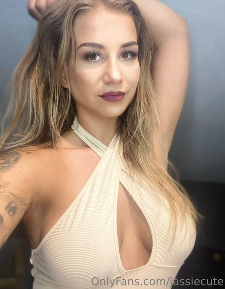 Jassiecute