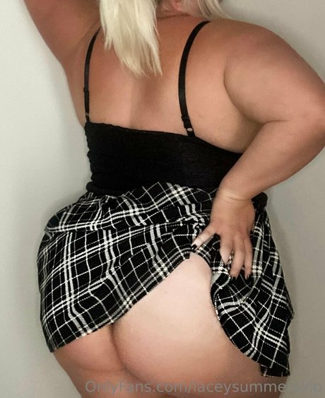 Laceysummersvip