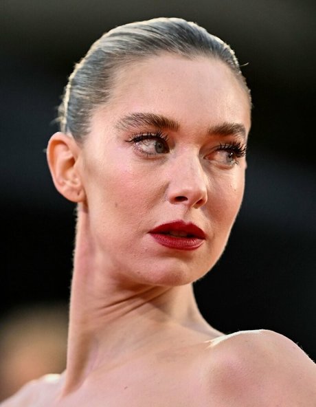 Vanessa Kirby