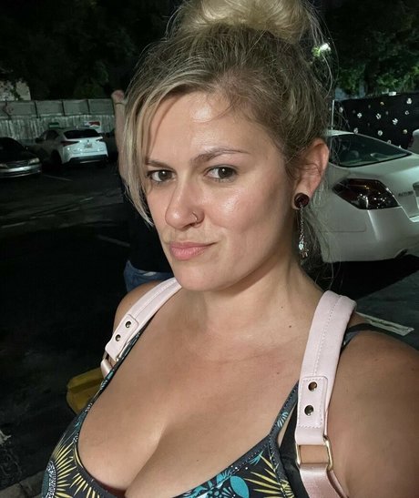 Foto desnuda filtrada de OnlyFans de Samantics