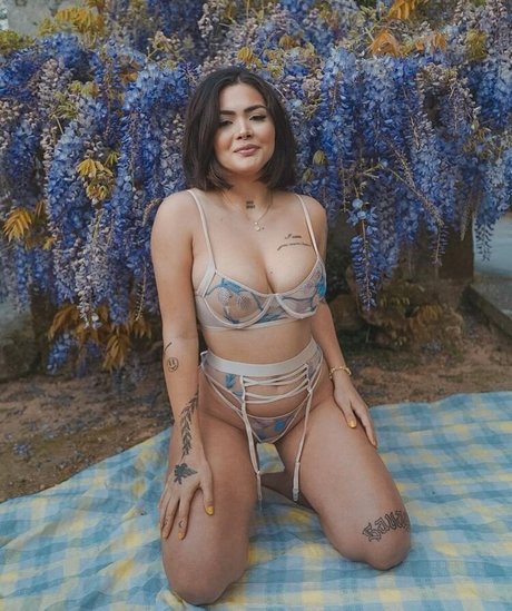 Foto desnuda filtrada de OnlyFans de Michellen Cristina