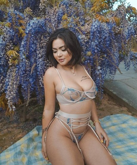 Michellen Cristina