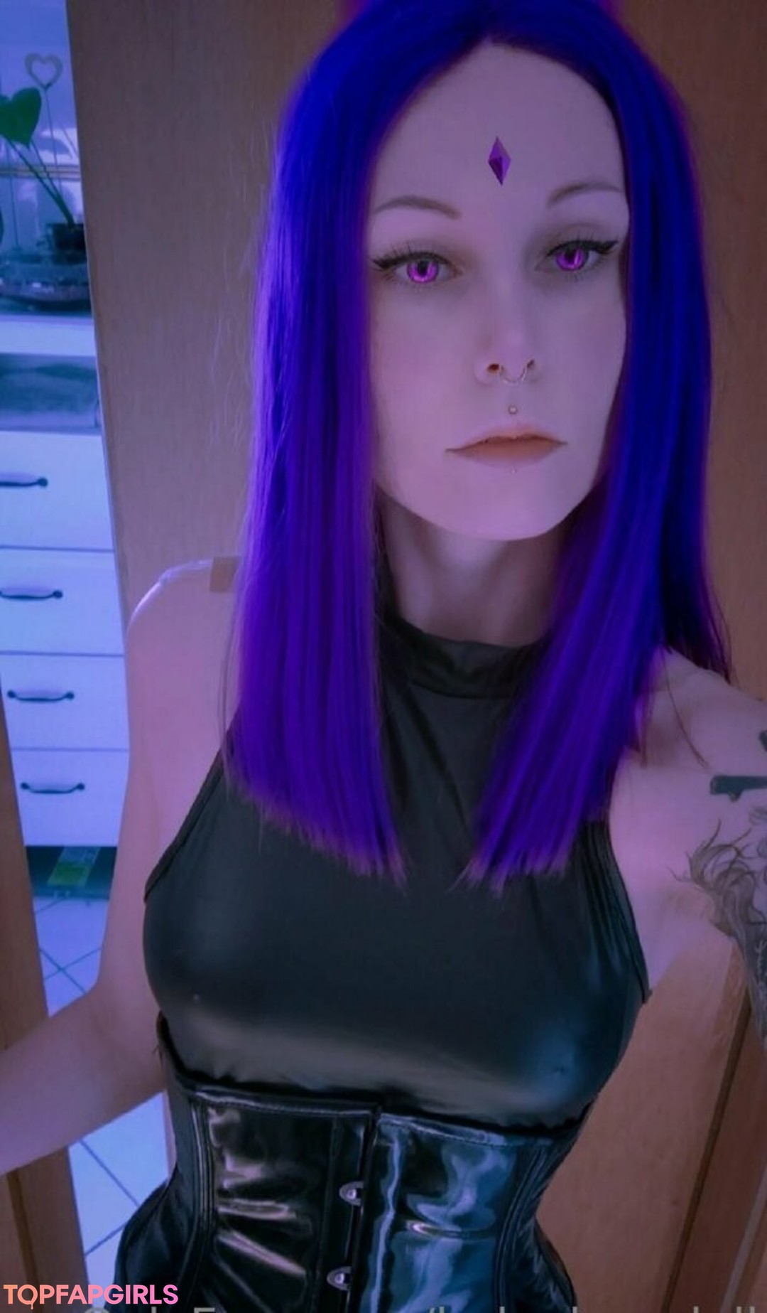 Foto desnuda filtrada de OnlyFans de Ladyelvendoll #50 Foto desnuda filtrada de OnlyFans de Ladyelvendoll #50