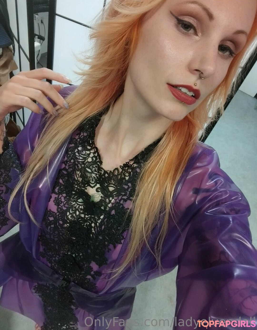 Foto desnuda filtrada de OnlyFans de Ladyelvendoll #80 Foto desnuda filtrada de OnlyFans de Ladyelvendoll #80