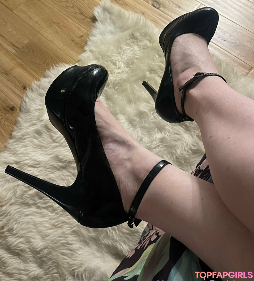 Foto desnuda filtrada de OnlyFans de Yespleasegoddessof #20 Foto desnuda filtrada de OnlyFans de Yespleasegoddessof #20