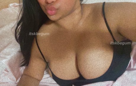 Foto desnuda filtrada de OnlyFans de Kjbegum