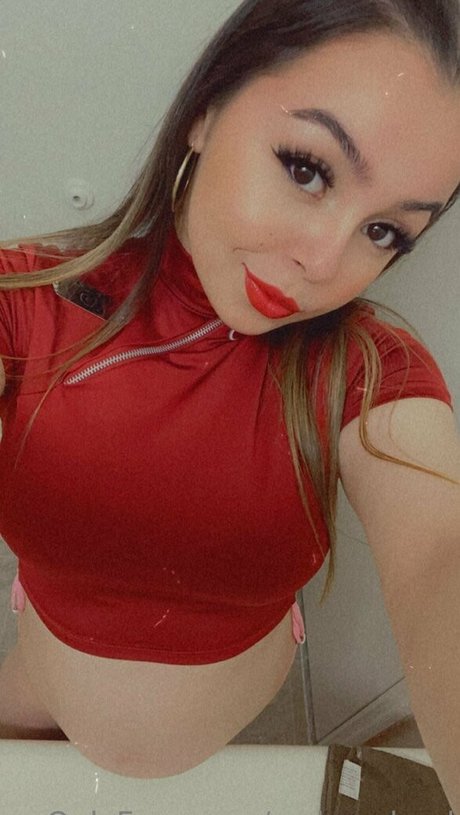 Foto desnuda filtrada de OnlyFans de Mshazelmel