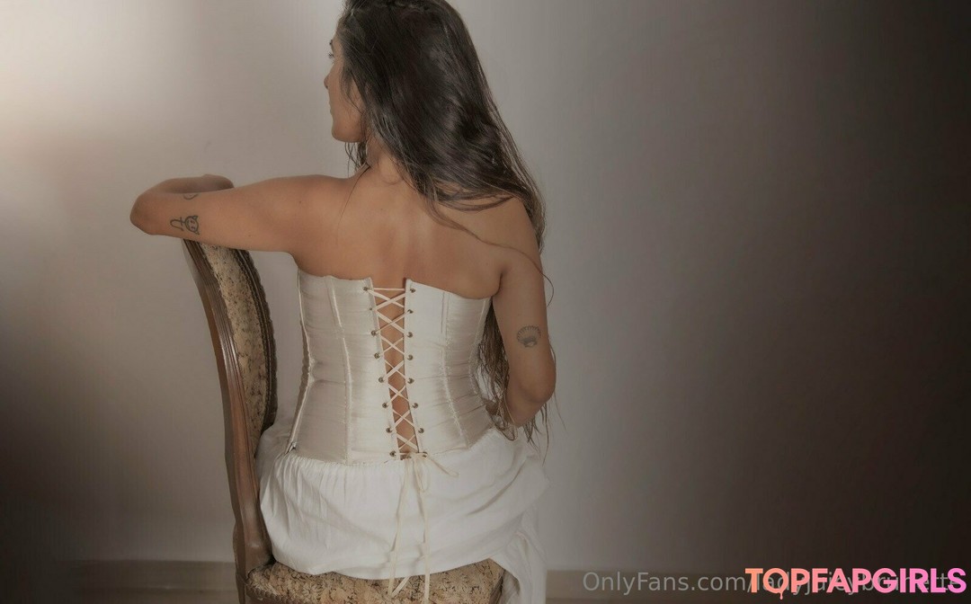 Foto desnuda filtrada de OnlyFans de Ladyjuicybrunette #80 Foto desnuda filtrada de OnlyFans de Ladyjuicybrunette #80