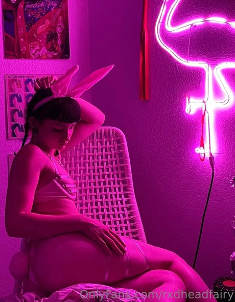 Foto desnuda filtrada de OnlyFans de Rxdheadfairy