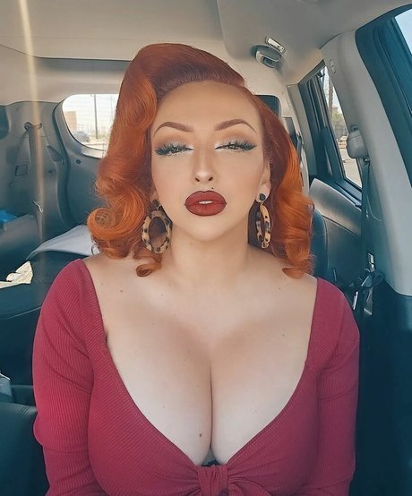 Foto desnuda filtrada de OnlyFans de Pinupdollashleymarie