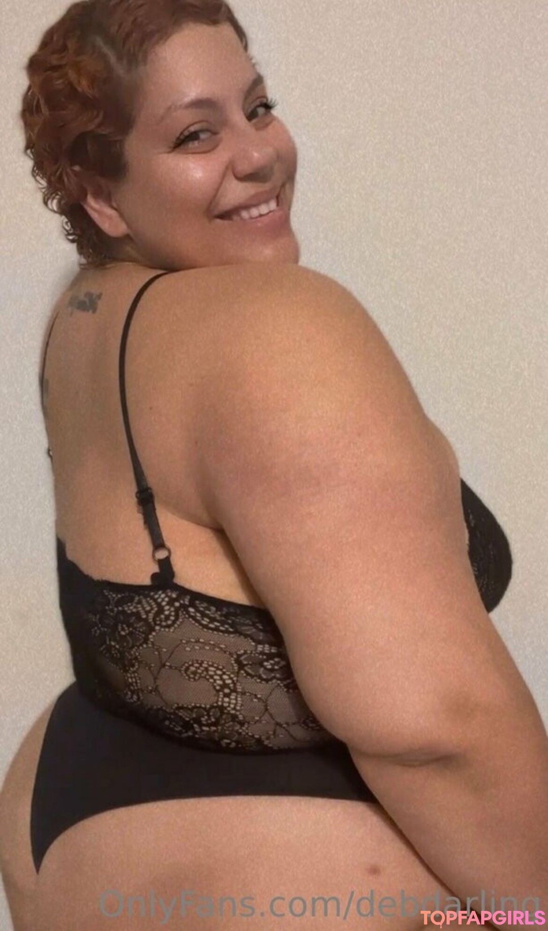 Foto desnuda filtrada de OnlyFans de Debdarling #13 Foto desnuda filtrada de OnlyFans de Debdarling #13