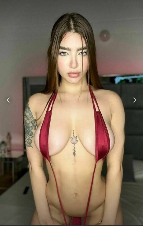 Foto desnuda filtrada de OnlyFans de Laurasahar