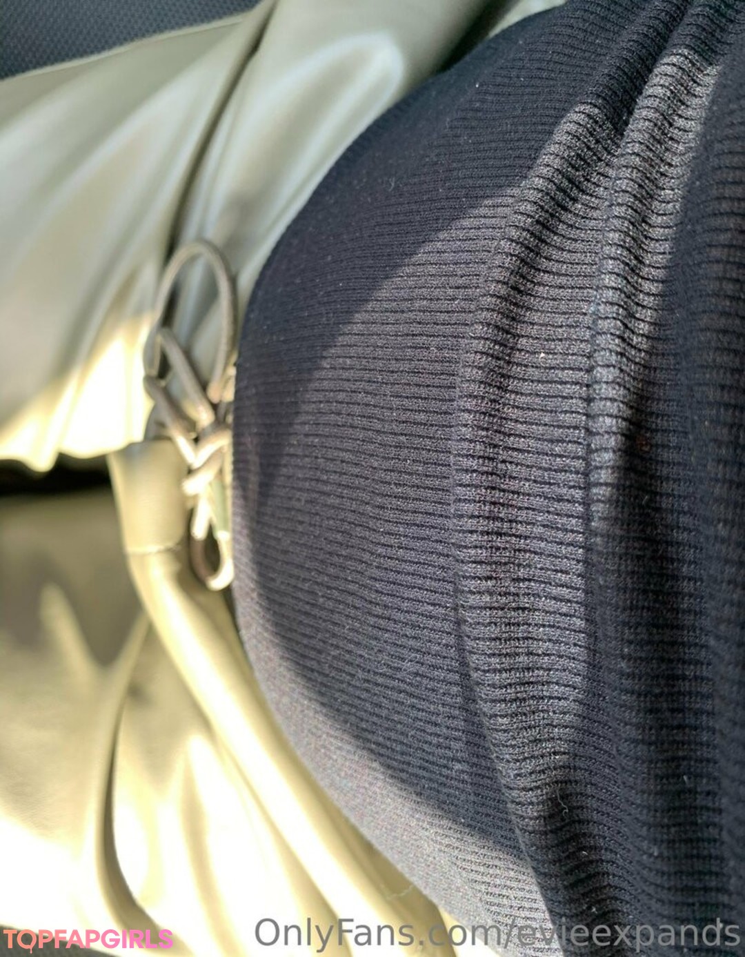 Foto desnuda filtrada de OnlyFans de Evieexpands #186 Foto desnuda filtrada de OnlyFans de Evieexpands #186