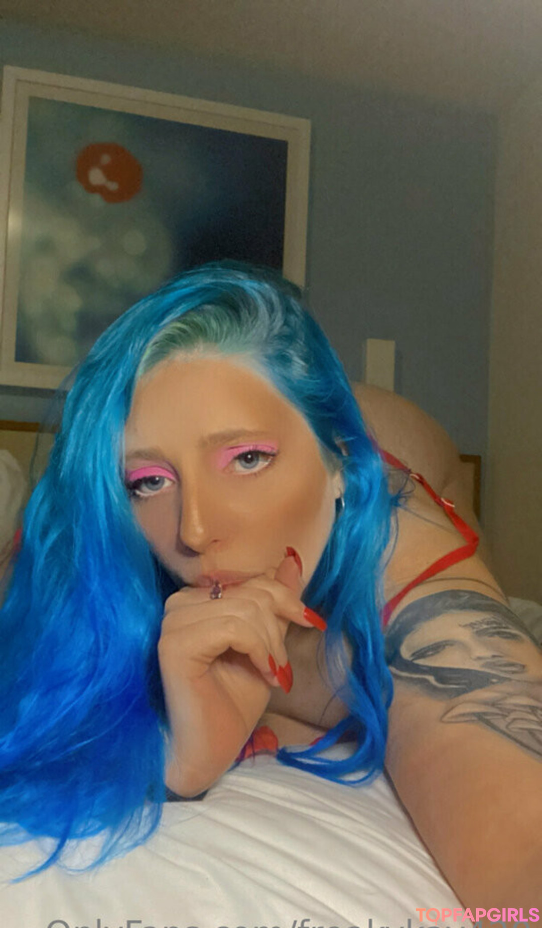 Foto desnuda filtrada de OnlyFans de Freakykay420 #18 Foto desnuda filtrada de OnlyFans de Freakykay420 #18