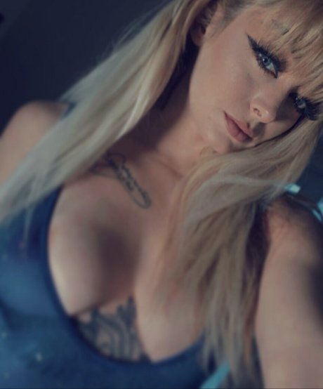 Foto desnuda filtrada de OnlyFans de Queenjazlyn
