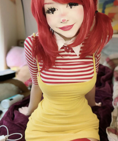Foto desnuda filtrada de OnlyFans de Clown Girls