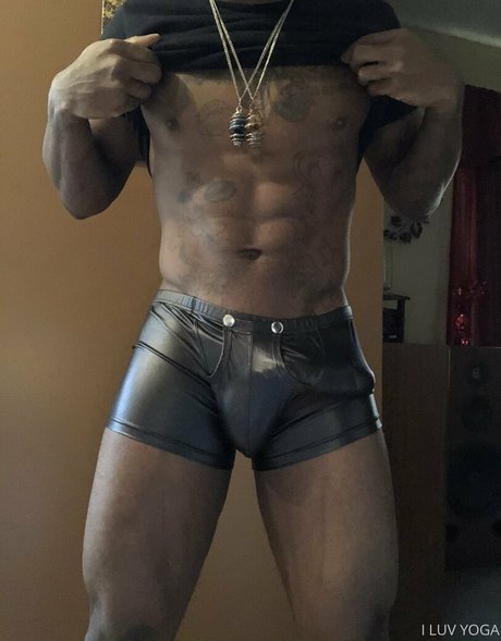 Foto desnuda filtrada de OnlyFans de Siryoga