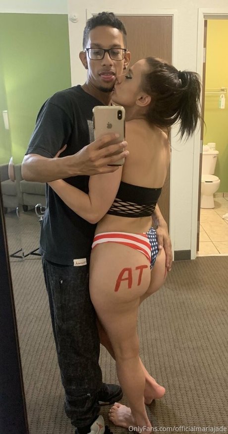 Officialmariajade