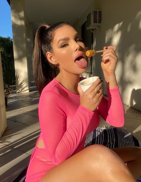 Nicolethorne