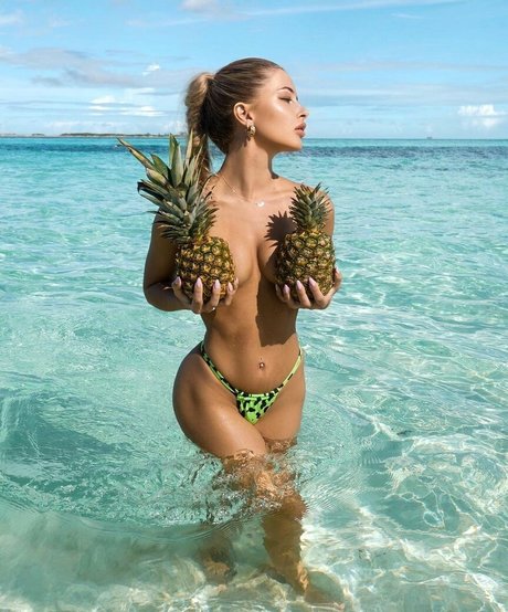 Jacquelinax