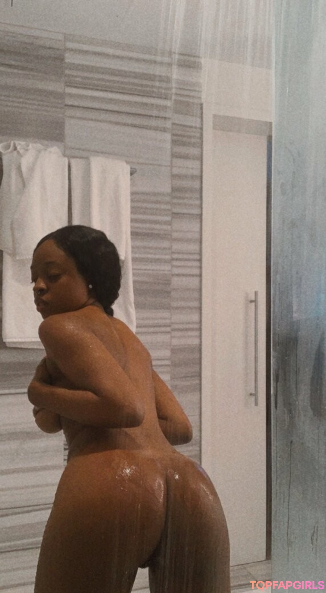 Foto desnuda filtrada de OnlyFans de Brittxolondon #36 Foto desnuda filtrada de OnlyFans de Brittxolondon #36