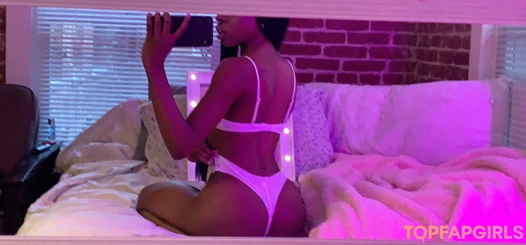 Foto desnuda filtrada de OnlyFans de Brittxolondon #89 Foto desnuda filtrada de OnlyFans de Brittxolondon #89