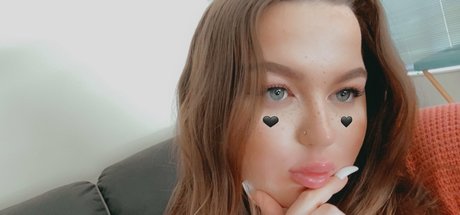 Foto desnuda filtrada de OnlyFans de Nikibix