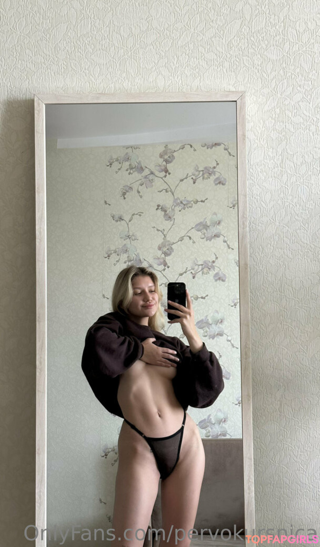 Foto desnuda filtrada de OnlyFans de Pervokursnica #86 Foto desnuda filtrada de OnlyFans de Pervokursnica #86
