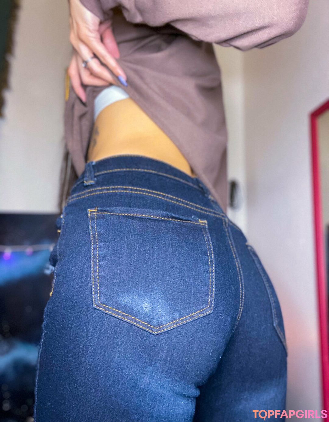 Foto desnuda filtrada de OnlyFans de Raininfalls #59 Foto desnuda filtrada de OnlyFans de Raininfalls #59