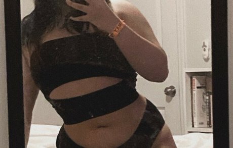 Foto desnuda filtrada de OnlyFans de Rosaphy Rxsekiss