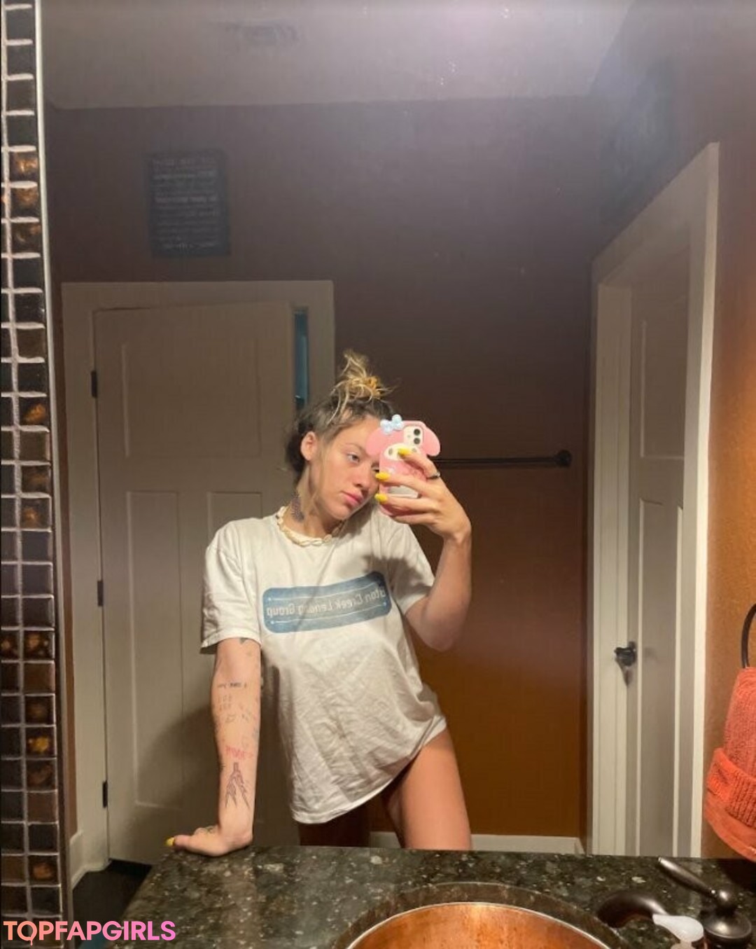 Foto desnuda filtrada de OnlyFans de Yourfavhaley #89 Foto desnuda filtrada de OnlyFans de Yourfavhaley #89
