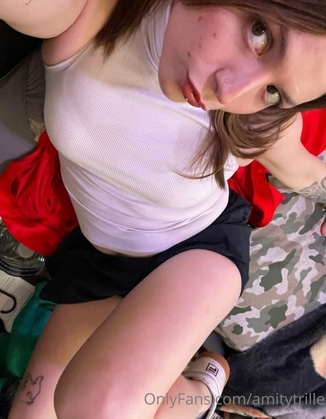 Amythrill