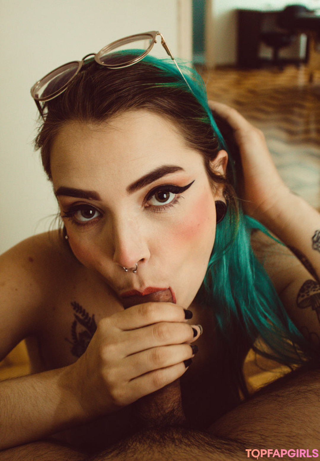 Foto desnuda filtrada de OnlyFans de Blue Fetish #15 Foto desnuda filtrada de OnlyFans de Blue Fetish #15