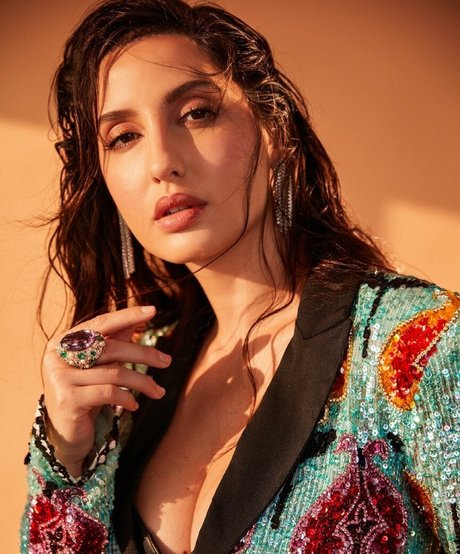 Foto desnuda filtrada de OnlyFans de Nora Fatehi