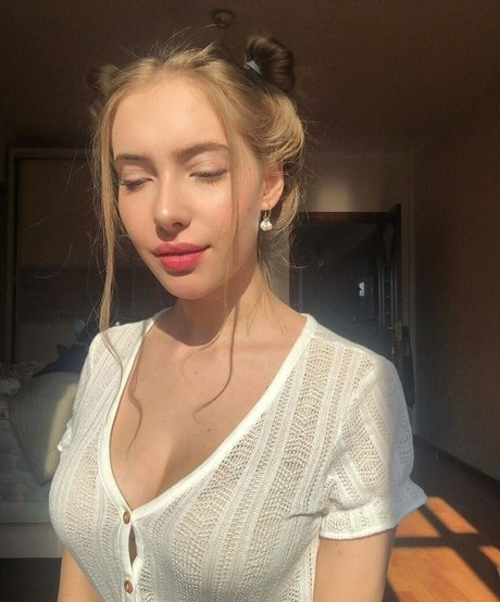 Foto desnuda filtrada de OnlyFans de Alissa Strekozova