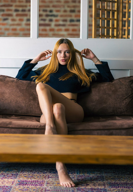 Jennifer_foxy
