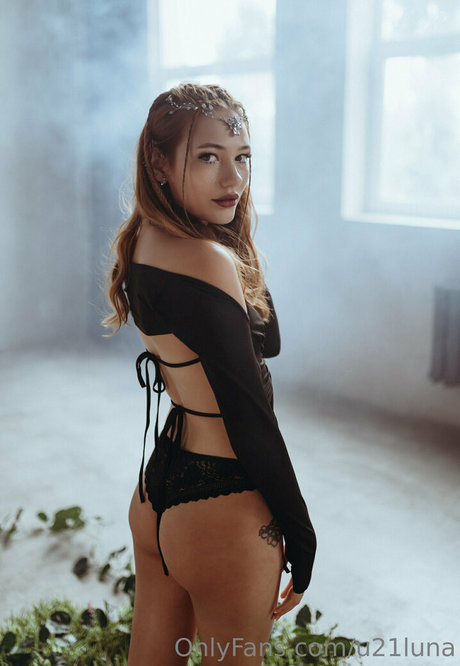 Jennifer_foxy