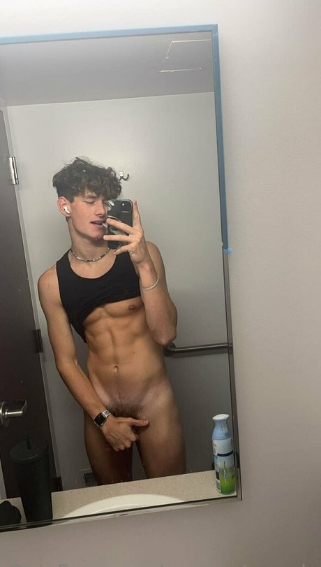 Foto desnuda filtrada de OnlyFans de Connor4woods