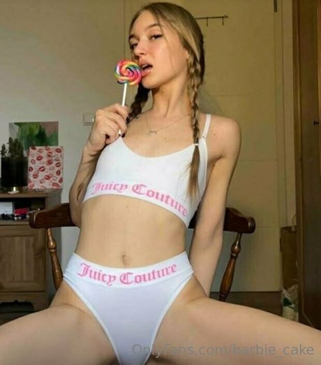 Barbie_cake